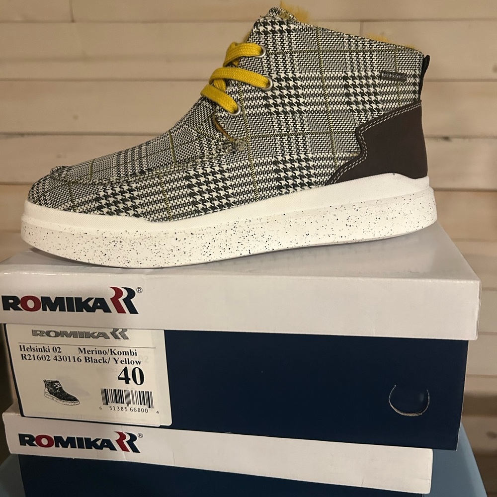 Romika Womens Checkered High-Top /Boot Sneakers - Black and Yellow